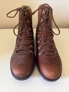 NEW Merrell Sugarbush Belaya Select Dry Ankle Boots Womens Size 8.5